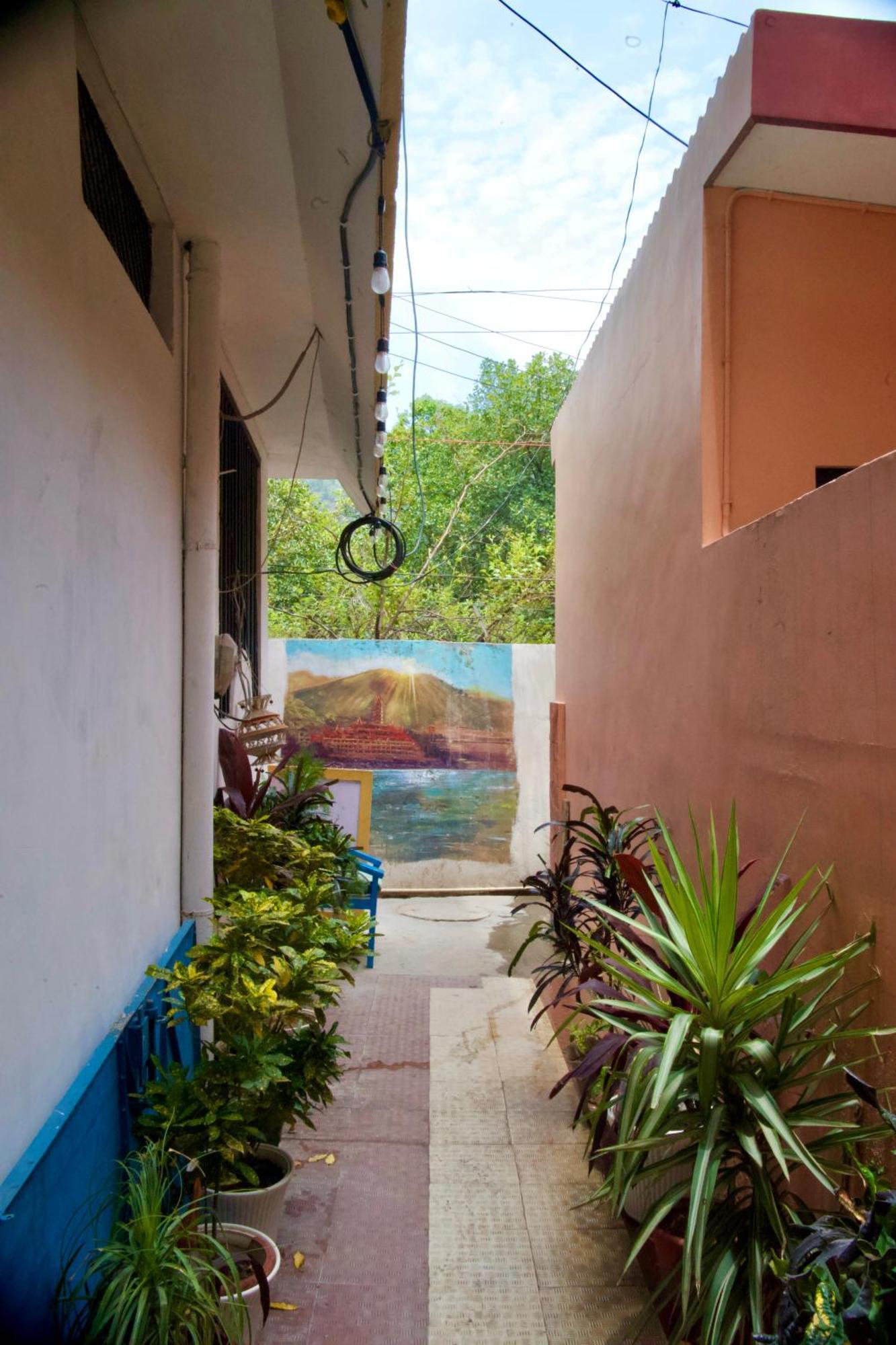 Himalaya Stay Rishikesh Exterior photo